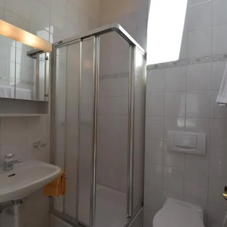 Felix Appartement-fewo 2-bettwohnung Nr- 2 By Interhome